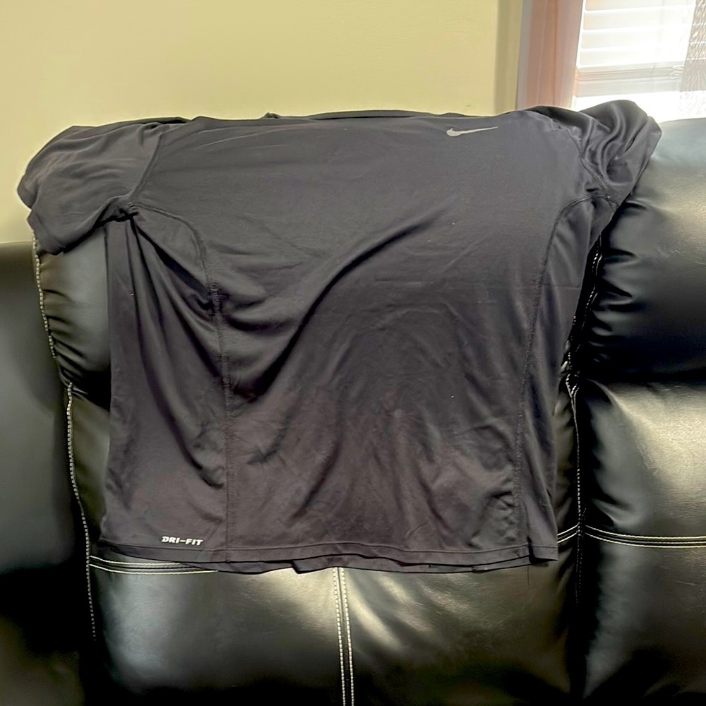 Nike Black Dri-FIT Athletic Tee 100 percent polyester size large
